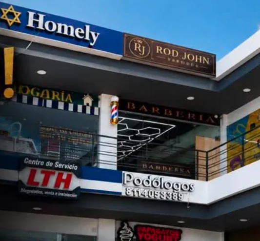 Fachada del local Rod John Barbería en Plaza Olivo